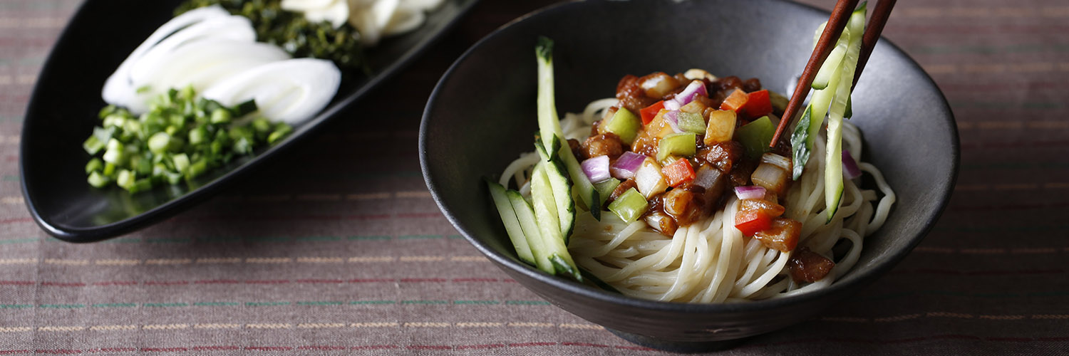 CONG BAN LV - CBL Liu Yue Xiang Soybean Paste