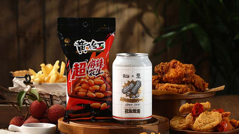 HUANG FEI HONG Super Spicy Peanuts