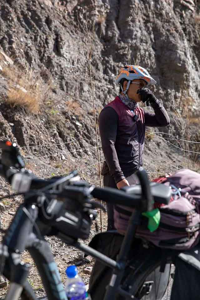 (Nothing is insignificant on the route of Sichuan - Tibet, except for life dangers)